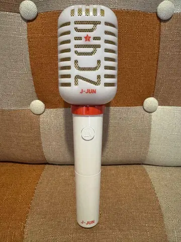 J-JUN 응원봉 화이트/레드 LED 포함