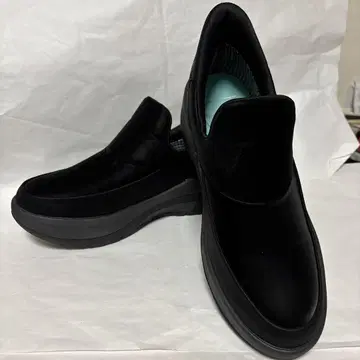 블랙 슬립온 합성섬유
