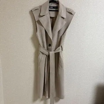 ZARA 롱베스트 스웨이드 느낌