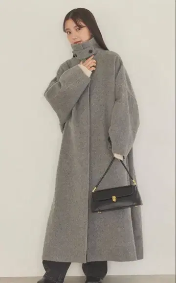 Stylevoice for xxx <yui님 콜라보> 울 혼방 샤기 코트