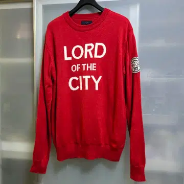 캘러웨이 빨간색 스웨터 LORD OF THE CITY