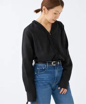 턱프릴 블라우스