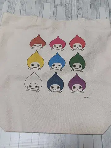 유니클로 UT me 유니클로 우메다 한정판 삐천군 토트백