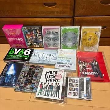 중고 CD, DVD 묶음 판매 V6
