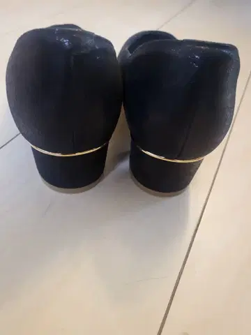 [ 시착만 ] DIANA 블랙 스틸레토 슈즈 24cm