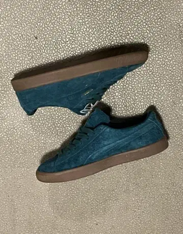 푸마 스웨이드 스니커즈 빈티지 그린 짙은 녹색 빈티지