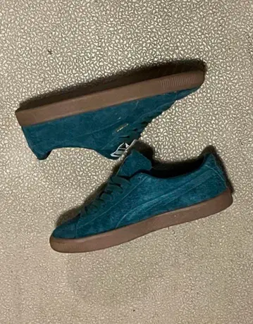 푸마 스웨이드 스니커즈 빈티지 그린 짙은 녹색 빈티지