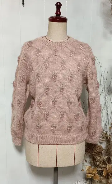 [ 구제 의류 ] Y2K 빈티지 울 딸기 무늬 니트 레트로