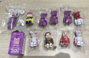 베어브릭@ 시리즈 50주년 기념 피규어 세트