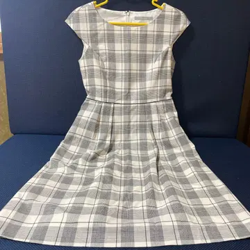 ef-de 무릎 기장 원피스 체크 무늬 그레이 계열