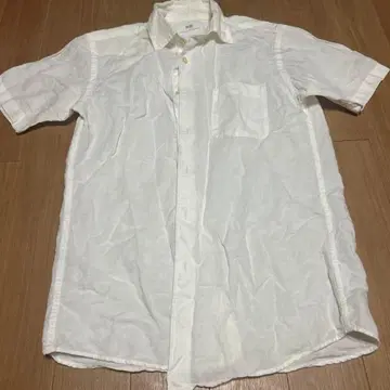 UNIQLO 반팔 셔츠 M 화이트