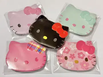 헬로키티 캔뱃지