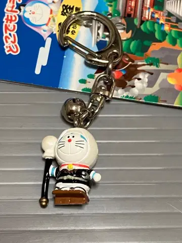 도라에몽 요시츠네 인연의 마을 방울 달린 키링