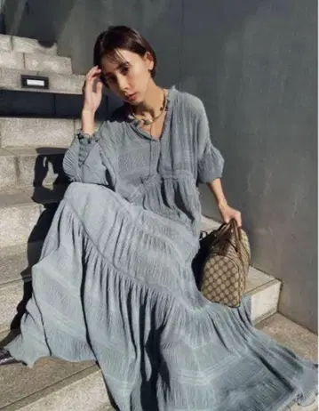 AMERI SHIRRING PLEATS DRESS