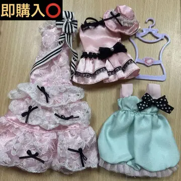 리카짱 옷 갈아입기 의류 아웃핏 세트