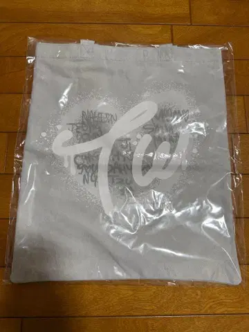 twice 토트백