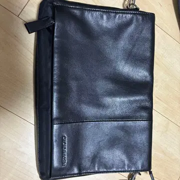 블랙 가죽 숄더백