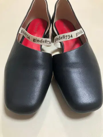 긴데8734 스트랩 펌프스 츠지모토 마이