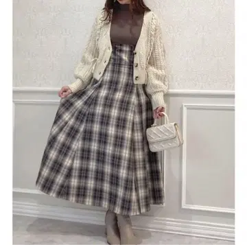 dazzlin 믹스 컬러 리본 로우 게이지 가디건