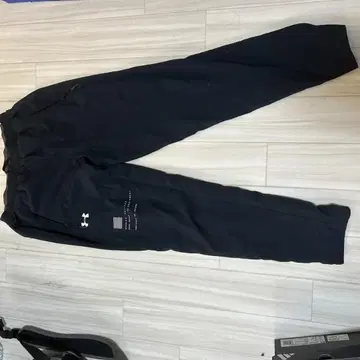 언더아머 트레이닝 팬츠 M 로고 밴딩 메쉬 안감