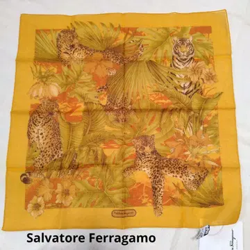 Salvatore Ferragamo 손수건 스카프