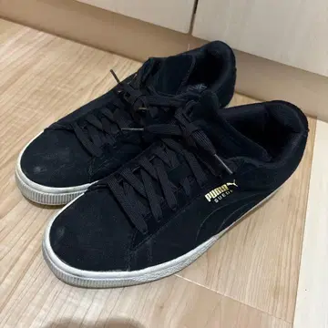 PUMA 스웨이드 스니커즈 블랙