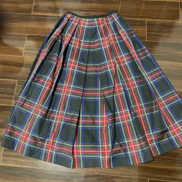 투모로우랜드 collection 체크 턱 스커트