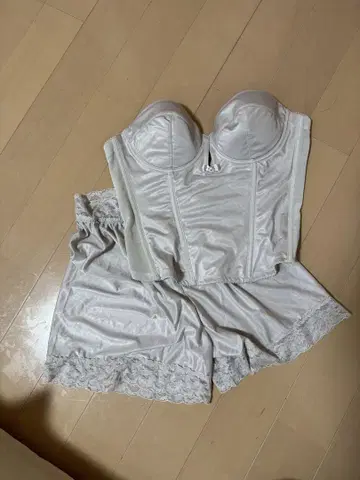 브라이덜 블룸 이너 D80 뷔스티에 속바지 세트