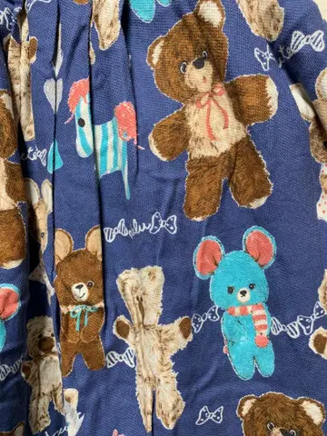 미사용 새상품 봉제 인형 프린트 원피스 에밀리 템플큐트 샤를리 곰