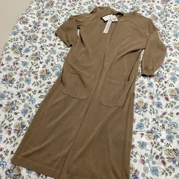 택 포함 미사용 새상품 aga 38 롱 가디건. 모카