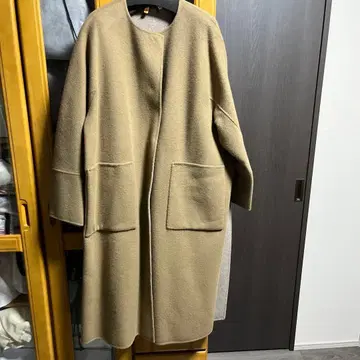 어도어 카멜과 모카 리버서블 울 캐시미어 혼방 롱 코트
