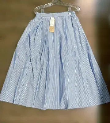 [ 새상품 ] Midiumi 스트라이프 패턴 롱 플리츠 스커트
