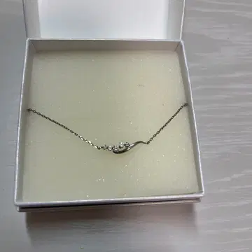 사만사 실바 팔찌