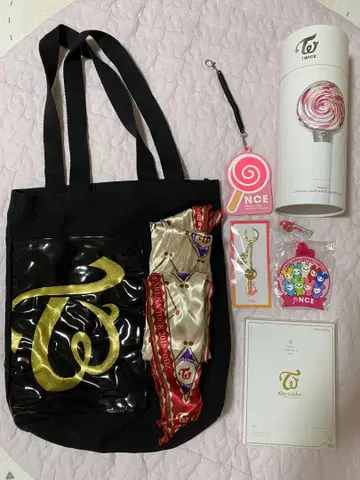 TWICE #Dreamday DVD & 굿즈 묶음 판매