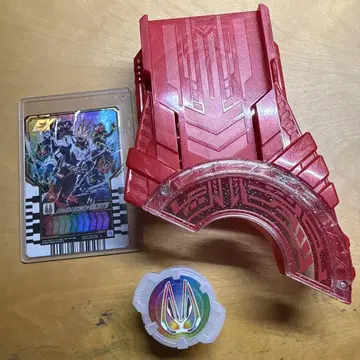 가면라이더 기츠 원네스 레이즈 버클 라이더 카드? 라이더 코어 ID