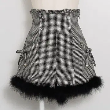 피움 하이웨스트 퍼 숏팬츠