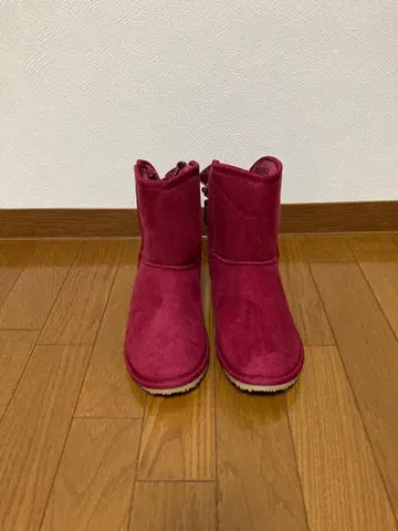 세련된 무스탕 느낌 숏부츠 (M) 와인 레드