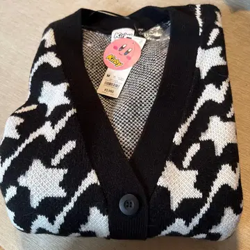 [GU] 미사용 새상품 커비 별 패턴 가디건 M 사이즈