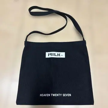 밀크 페도 숄더백