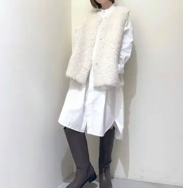 가격 인하 금일 한정 알파카 퍼 베스트 O0u