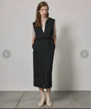 퍼블릭 도쿄 커비 넥 점퍼 스커트