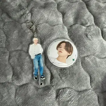 TREASURE 아사히 아크링 키링 캔 배지 세트