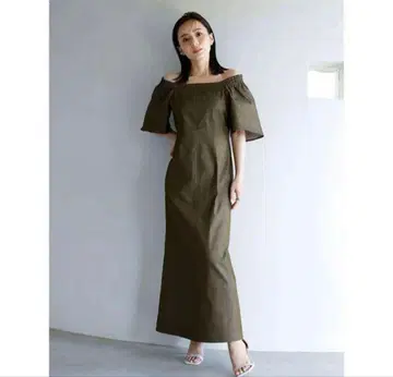 아뉴앙스 카키 오프숄더 데님 원피스