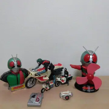 가면라이더 피규어