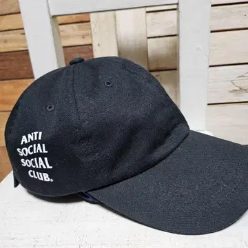 ANTI SOCIAL SOCIAL CLUB WEIRD CAP 캡