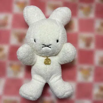 탄생 60주년 기념 미피 봉제 인형 전시회