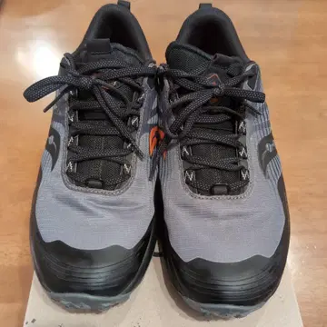 써코니 스니커즈 GTX 27.0cm 고어텍스 GORE-TEX