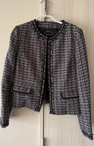 any FAM 노카라 트위드 자켓