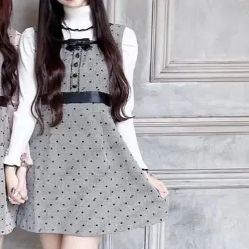 피움 하트 플로키 오버롤 스커트