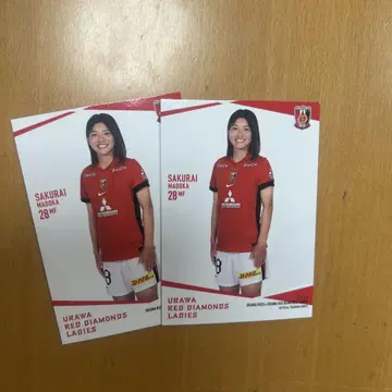우라와 레즈 여성용 사쿠라이 마도카 선수 트레이딩 카드 2장 세트